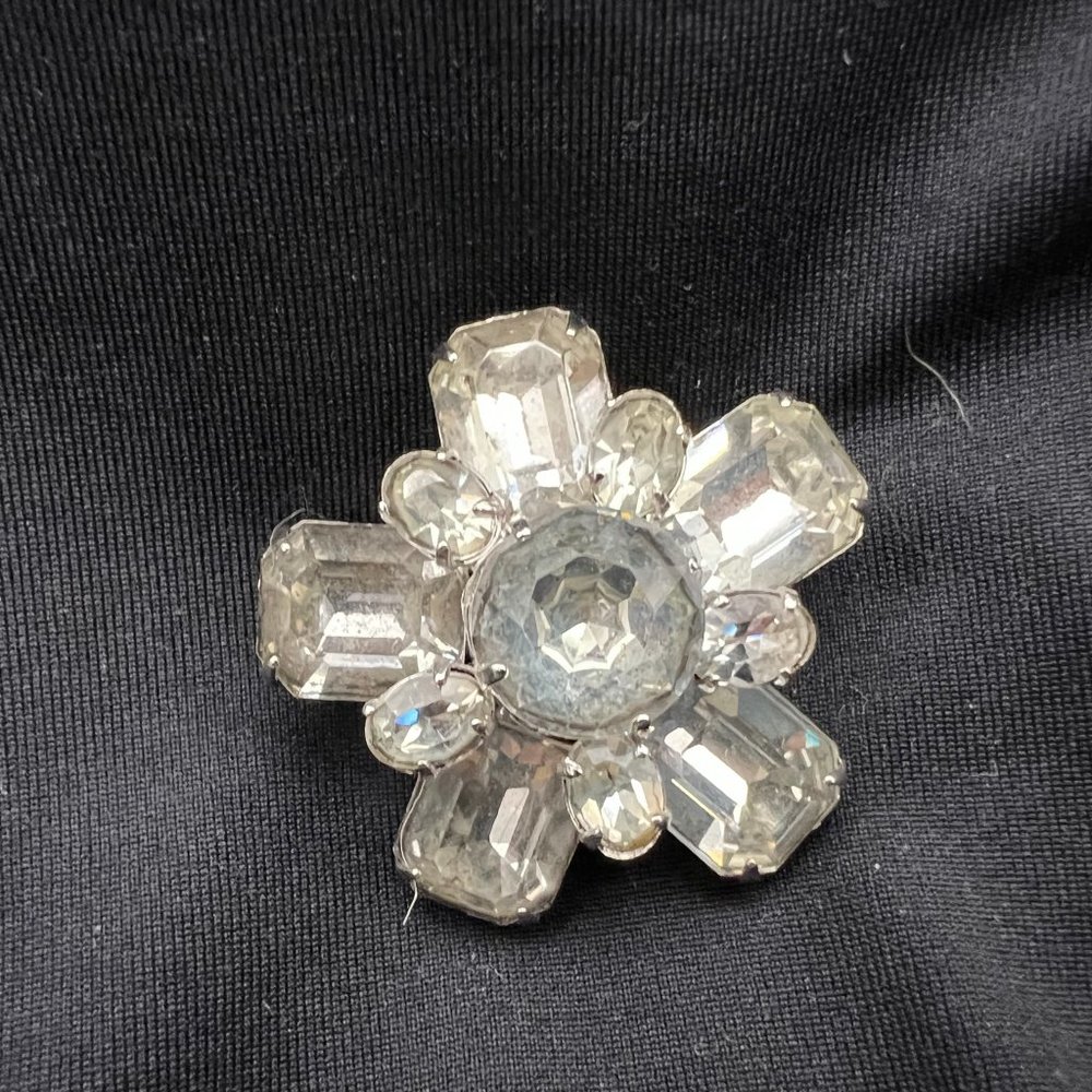 Vintage Art Deco Kramer NY Rhinestone Pin/ Brooch